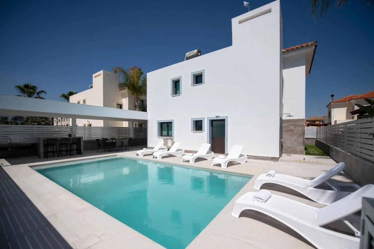 Luxury Villa Agathoula Protaras 0*,