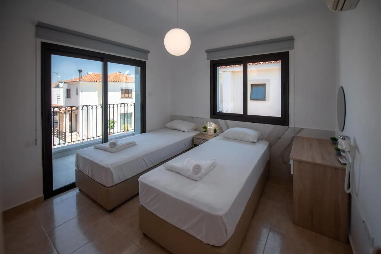 Luxury Villa Agathoula 普罗塔拉斯 塞浦路斯